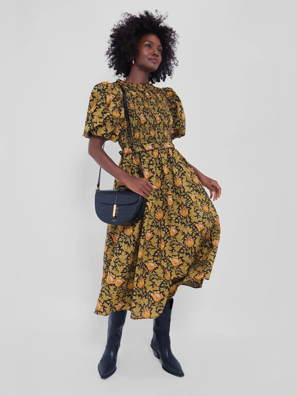 Tuckernuck Hyacinth House Olive Leafy Floral Smocked Smythe Midi Dress Size S